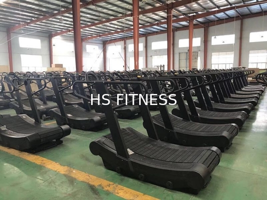 le cardio- tapis roulant de courbe de Woodway de la forme physique 3g a barré l'anti glissement de ceinture courante