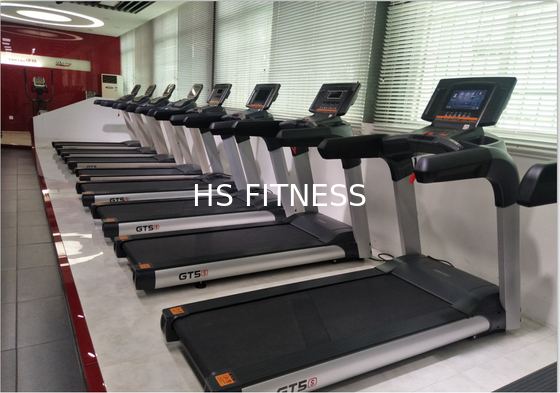 Tapis roulant commercial professionnel de gymnase, machine courante d'exercice de gymnase autopropulsée