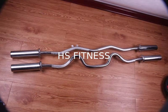 Z forment l'exercice d'intérieur de barre d'haltérophilie d'accessoires de séance d'entraînement de gymnase