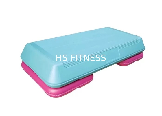 Conseil aérobie réglable d'étape de Platorm d'accessoires de séance d'entraînement de gymnase d'OEM avec 2 couches
